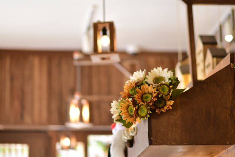 Imos Pizza kitchen with fresh pizza preparation